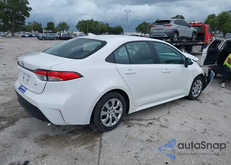 2024 Toyota Corolla Le z USA, uszkodzony, nr VIN 5YFB4MDE1RP171806